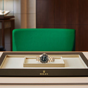 ROLEX GMT-Master II Yellow Gold / LN 116718LN-0001
